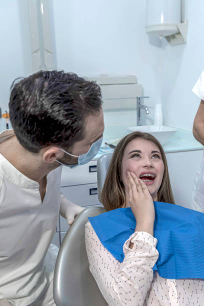 Best Emergency Broken Tooth Repair in Houghton Lake, MI